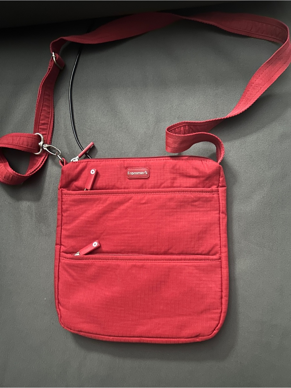 lug Red Crossbody Shoulder Bag with Front Zip Pockets